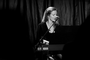 Piano lessons in English / en français - Prague