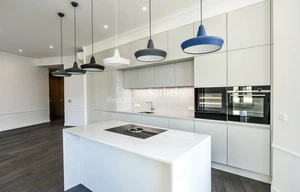 Apartment for rent, 4+kk - 3 bedrooms, 170m<sup>2</sup>
