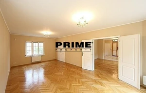 Family house for rent, 223m<sup>2</sup>, 691m<sup>2</sup> of land