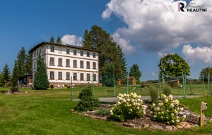 Accommodation for sale, 552m<sup>2</sup>