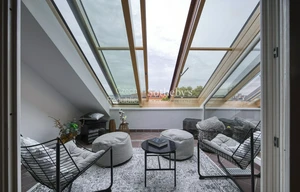 Apartment for rent, 5+kk - 4 bedrooms, 210m<sup>2</sup>
