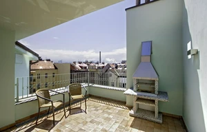 Apartment for rent, 4+kk - 3 bedrooms, 100m<sup>2</sup>