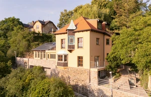 Villa for sale, 308m<sup>2</sup>, 1056m<sup>2</sup> of land