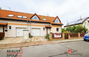 Family house for sale, 156m<sup>2</sup>, 370m<sup>2</sup> of land