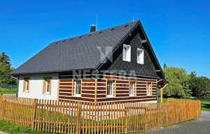 Family house for sale, 140m<sup>2</sup>, 797m<sup>2</sup> of land