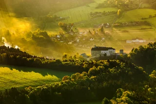 Czech hiking-biking trains roll out new routes to scenic destinations