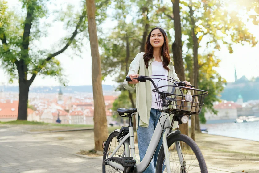 Colonnade Insurance 06-2025 Expati_CZRU_VolnyCas comp