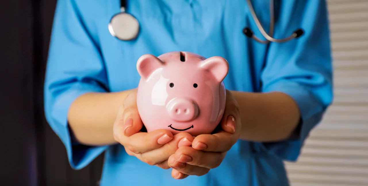 Stay healthy, save money: Do you know these Czech health insurance perks?