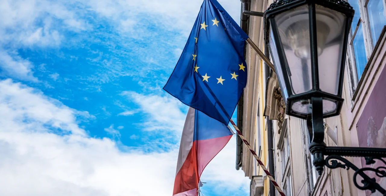 Three strikes and you're out: New Czech law to tighten rules for foreigners