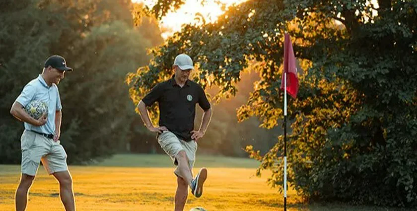Play both golf or footgolf on the public 9-hole course at Marienbad Royal Golf Club ENSANA Marienbad Golf and Footgolf for everybody  chip-putt-royal-golf CROP1