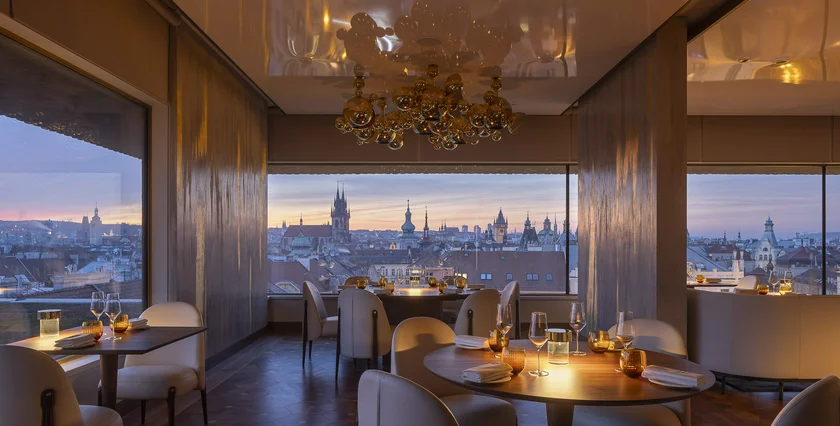 Zlatá Praha restaurant at Fairmont Golden Prague Fairmont 06-2025 2_Zlatá Praha Fairmont Golden Prague (4)