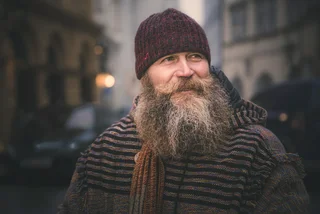 Help spread Christmas cheer on the streets of Prague this year