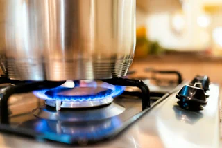 Gas cooker / photo iStock @krblokhin