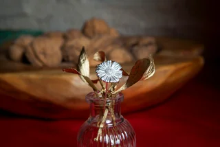 Bejeweled bouquets: A Czech-made seasonal gift to last a lifetime