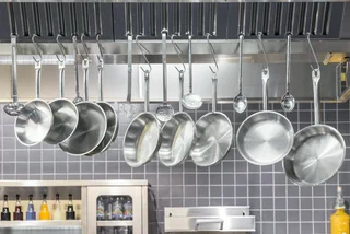 Dark stores and cloud kitchens: Two global trends hit Czech real estate market