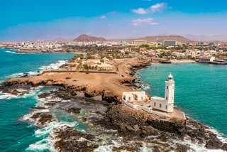 10 summer destinations you can reach via direct flight from Prague