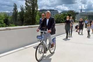 Prague's HolKa footbridge finally opens: Here's a first look