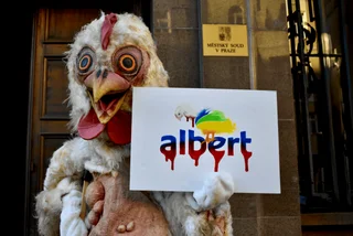 Prague court orders animal rights group to publicly apologize to Albert