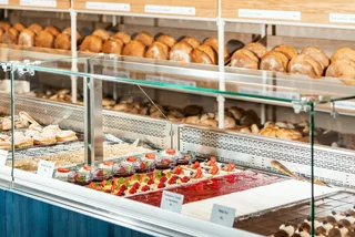 New flagship location of Prague bakery gives life to former First Republic café
