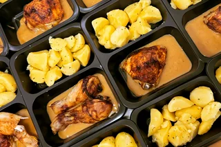 Meals from CZK 39: Food stand brings comfort to Prague's budget-conscious