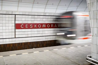 Two Prague metro stations close for year-long renovations Monday