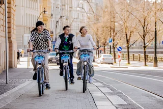 New paths, shared bikes, and a promise: Prague makes bike-friendly pledge