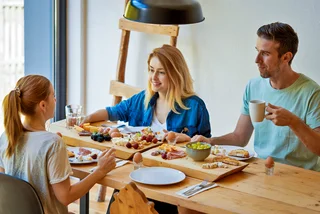 How does Czechia eat? A new study serves up insights on mealtime habits