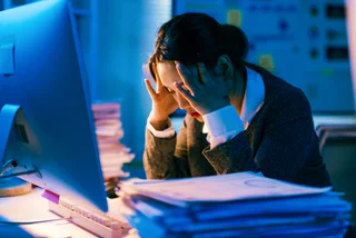 Survey: More than half of people in Czechia fear they will lose job next year