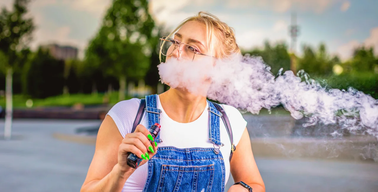 Flavored vapes under fire: Czechia clamps down on e-cigarettes
