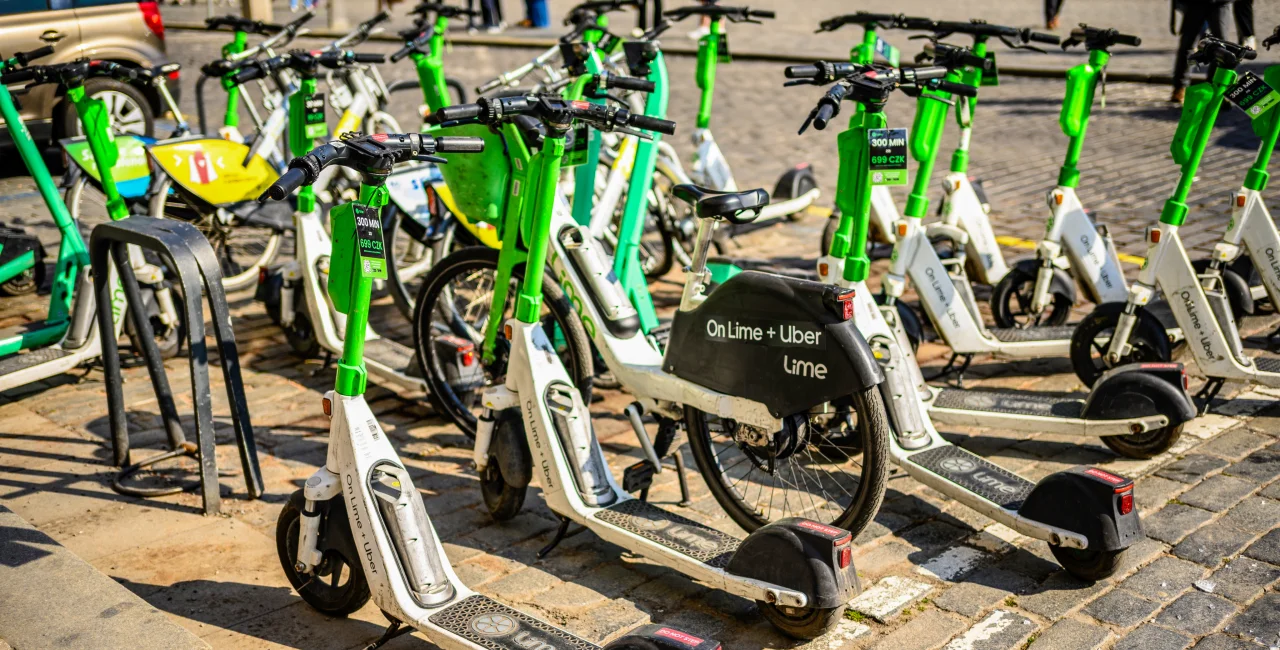 Prague announces shared e-scooters ban: What happens next?