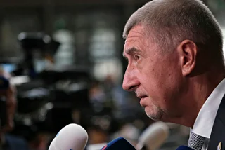 Former PM and Czech election favorite ordered to repay CZK 5 billion in funds