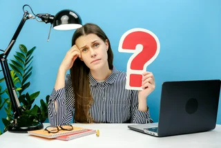 Employees versus contractors in Czechia: Who gets the better deal?