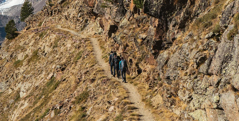 Wandern-Gsponer-Höhenweg SWISS 05-2025 Wandern-Gsponer-Höhenweg-2022-0008