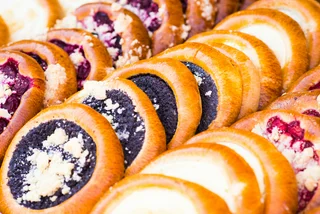 Czech firefighters in Texas greeted with kolaches: 'At a loss for words'